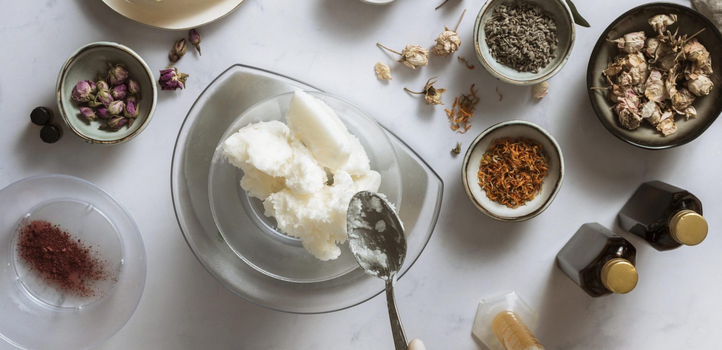 ingredients-arrangement-top-view ingredients-arrangement-top-view